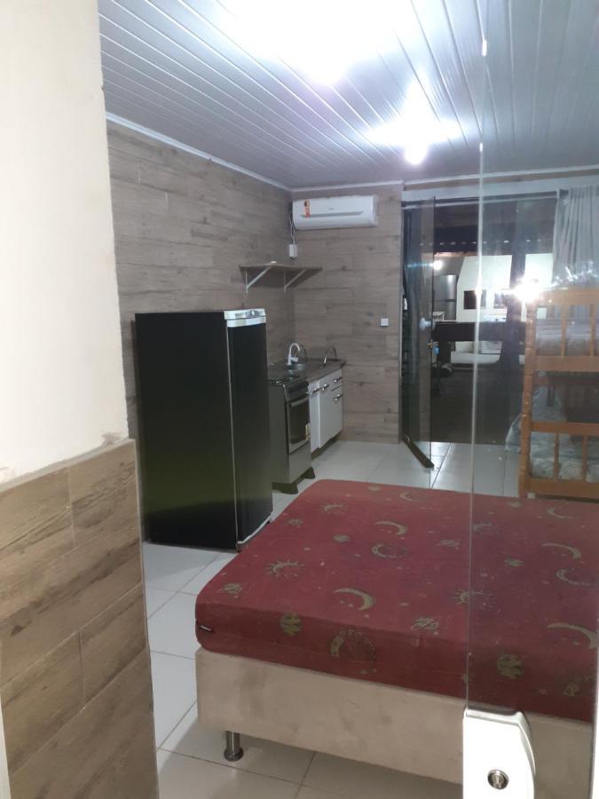 Bula House Uma Quadra Do Mar Apartment Гаропаба Екстериор снимка